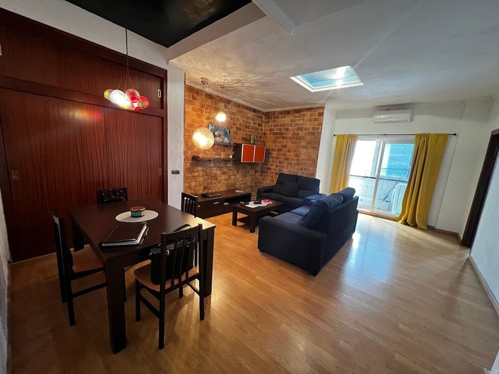 The Ruzafa Bolthole Par Excellence